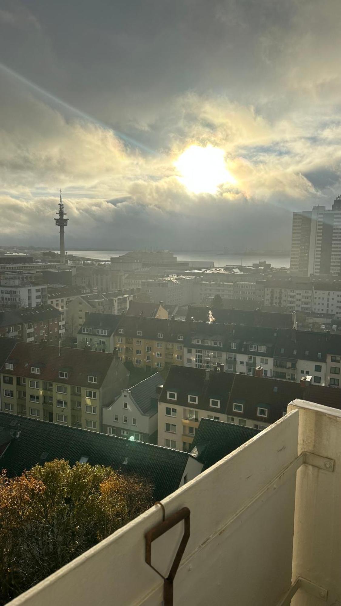 Appartement Penthouse Atmosphaere Mit Meerblick Am Deich 11 Bremerhaven